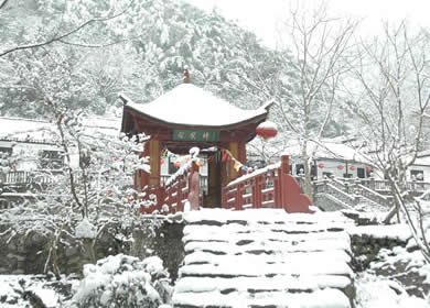 神龙川雪景