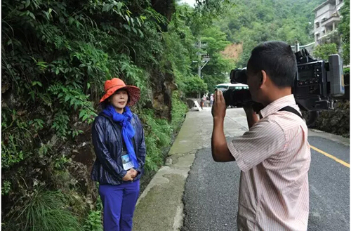 韩国人在临安旅游